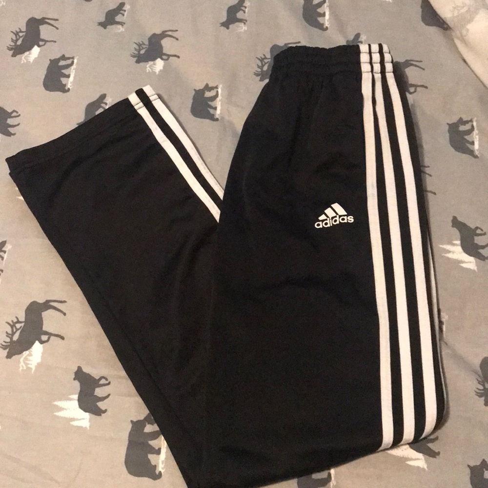 Adidas woman’s sweatpants black/white strip